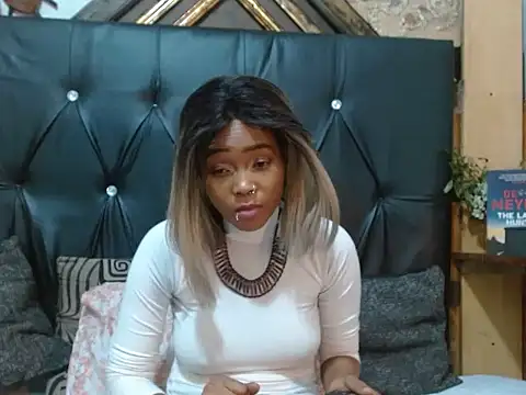 Juicy Candy-Reloaded online show from 03-19-26, 09:13