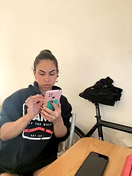 jessens144 online show from 09-10-25, 03:34