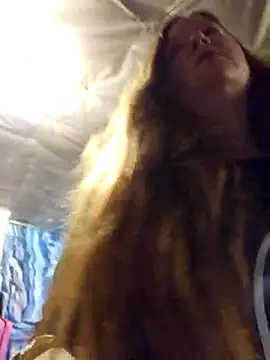 Love86Emily online show from 02-25-25, 07:58