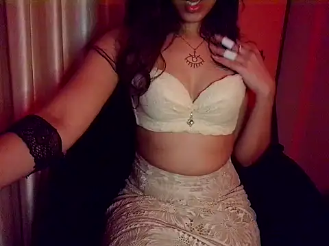 Snapshot of redruby_xoxo chatting on 11-11-25, 07:36 redruby xoxo online show from 11-11-25, 07:36