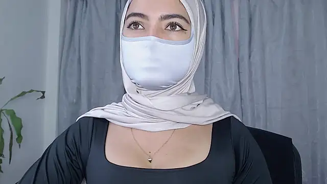 Snapshot of jade_nassar chatting on 04-20-26, 06:31 jade nassar online show from 04-20-26, 06:31