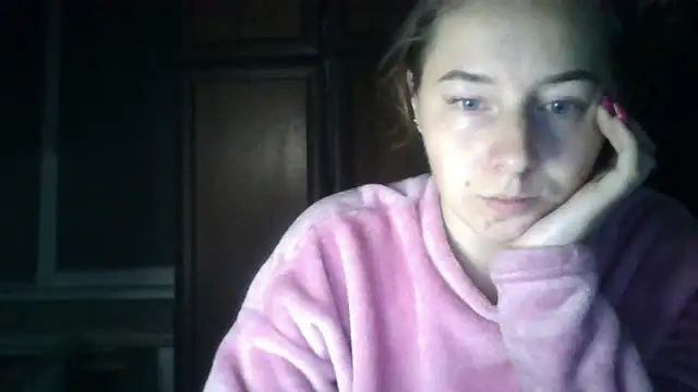 Kitten36 online show from 10-13-25, 04:40