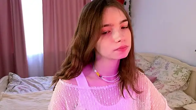 Evi Brook online show from 04-24-26, 12:51