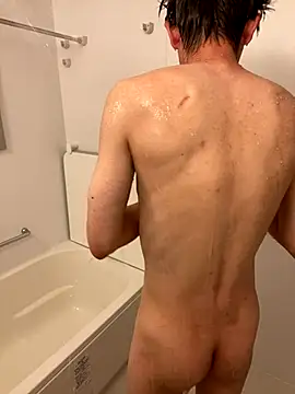 iiiviviii online show from 10-10-25, 04:39