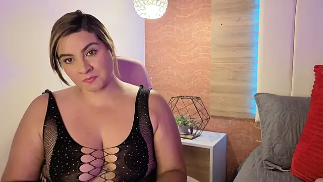 Snapshot of AgnesIvanova chatting on 02-28-26, 06:42 AgnesIvanova online show from 02-28-26, 06:42