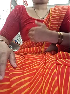 Snapshot of indianhotwife639 chatting on 07-20-26, 05:55 indianhotwife639 online show from 07-20-26, 05:55
