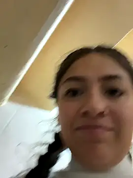 Alyha Cortes online show from 11-13-25, 01:10