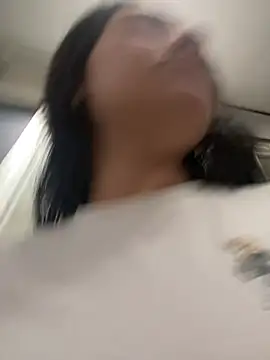 Alyha Cortes online show from 01-15-26, 01:16