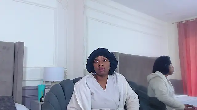 NatashaSilver online show from 11-25-25, 01:11