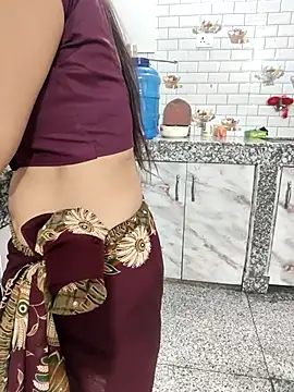 Snapshot of Shalu_G chatting on 05-11-26, 04:04 Shalu G online show from 05-11-26, 04:04