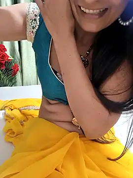 Snapshot of Shalu_G chatting on 05-16-26, 10:36 Shalu G online show from 05-16-26, 10:36