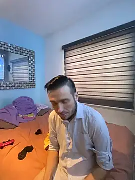 Alexitho25 online show from 11-19-25, 10:43