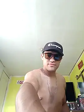 juanfritaa21 online show from 12-14-25, 10:47