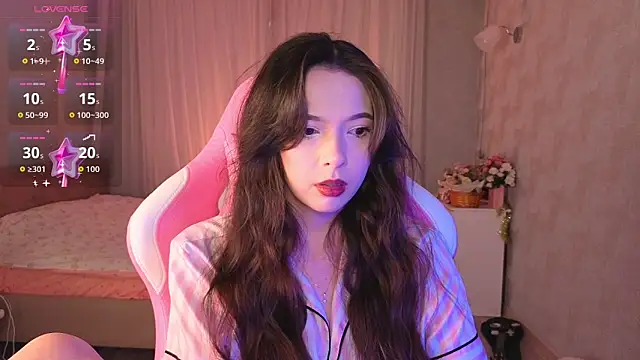 Snapshot of yuna_sunshy chatting on 04-30-26, 11:31 yuna sunshy online show from 04-30-26, 11:31