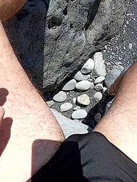 jr0625 online show from 09-14-25, 03:33