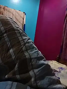 Snapshot of indiancouple659 chatting on 04-11-26, 10:08 indiancouple659 online show from 04-11-26, 10:08