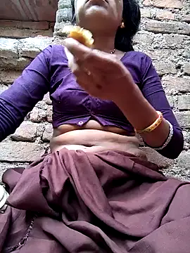 Snapshot of Sonam_mehta chatting on 06-23-26, 01:58 Sonam mehta online show from 06-23-26, 01:58