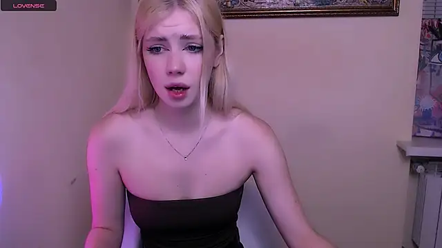 AliceHotty  online show from 02-20-26, 08:49