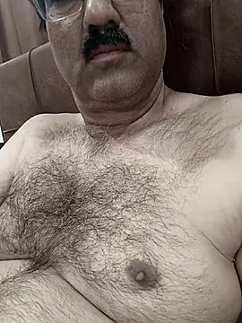 moonflower25 online show from 12-20-25, 03:24