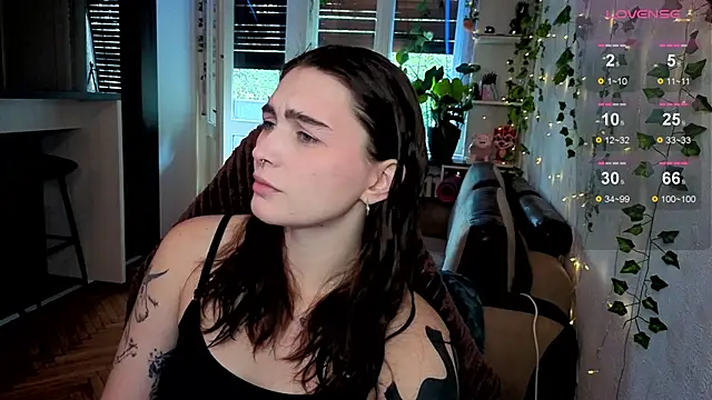 dorfmatratze   online show from 10-09-25, 08:12