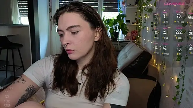 dorfmatratze   online show from 11-04-25, 06:56