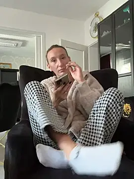 Emilia Mausi online show from 03-02-26, 10:44