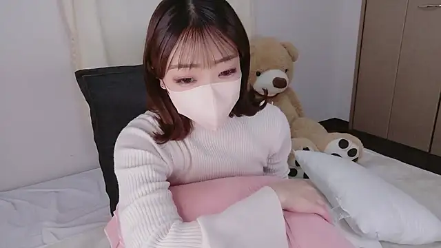Snapshot of Rina_72 chatting on 12-14-25, 12:21 Rina 72 online show from 12-14-25, 12:21