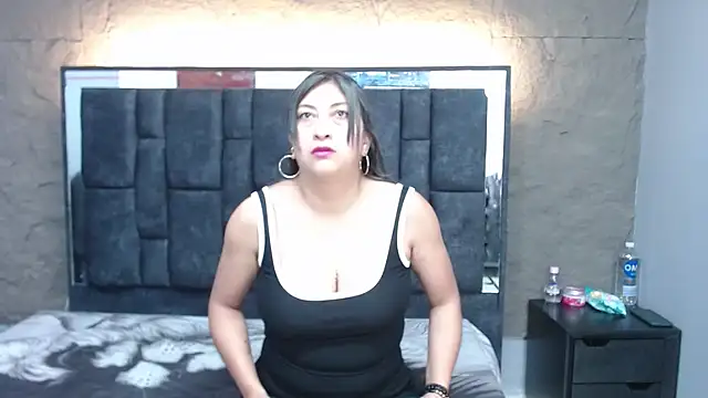 Snapshot of sandyanderson202cl chatting on 09-16-25, 11:33 sandyanderson202cl online show from 09-16-25, 11:33