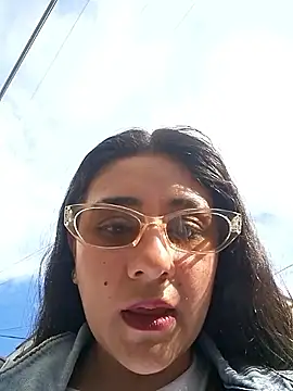 Snapshot of CAROLINE__07 chatting on 09-10-25, 08:42 CAROLINE 07 online show from 09-10-25, 08:42