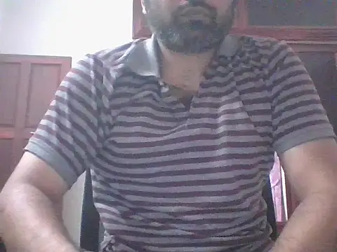 Snapshot of hairysub_india@xh chatting on 02-22-26, 12:04 hairysub indiaxh online show from 02-22-26, 12:04