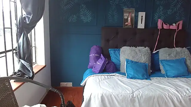 zohet kriss online show from 03-10-26, 03:50