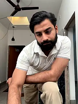 hottestboy03 online show from 10-28-25, 06:39