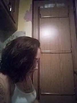 Snapshot of Dirtywhitebitch5150 chatting on 09-25-25, 11:47 Dirtywhitebitch5150 online show from 09-25-25, 11:47