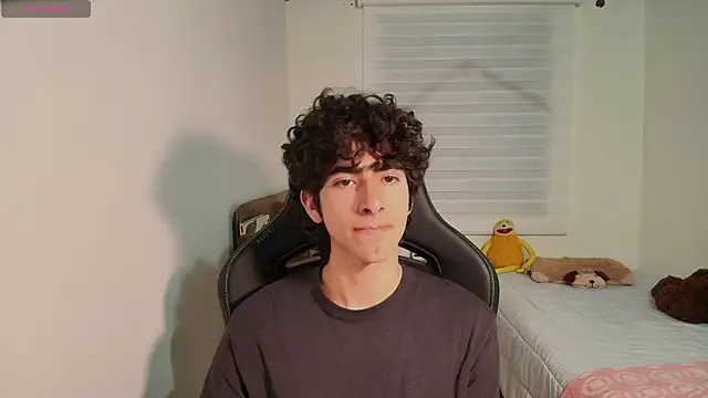 Snapshot of Nude_Boy18 chatting on 06-17-26, 03:20 Nude Boy18 online show from 06-17-26, 03:20