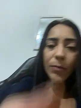lucioliveira online show from 08-06-26, 06:54