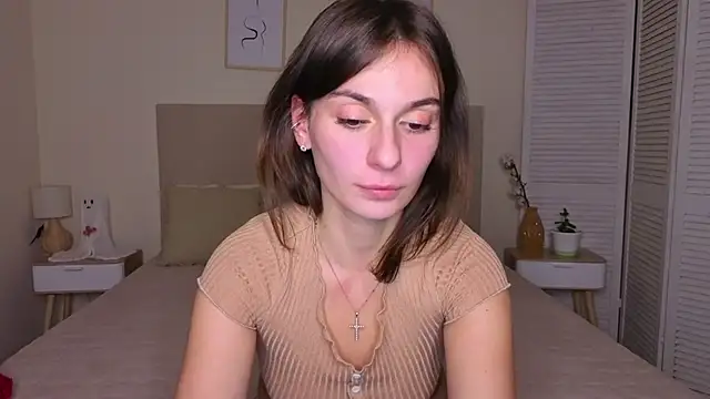 Little mia   online show from 11-24-25, 10:31