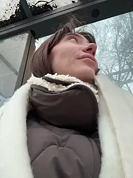 BallerinaCappuccino  online show from 12-18-25, 07:03