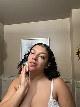 allybluee777 online show from 02-04-26, 12:33