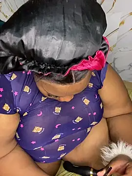 chubbybbw18 online show from 04-16-26, 06:47