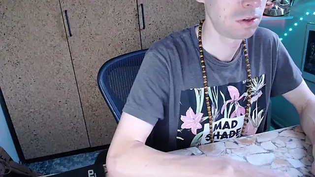 sakiramissy online show from 12-16-25, 07:46