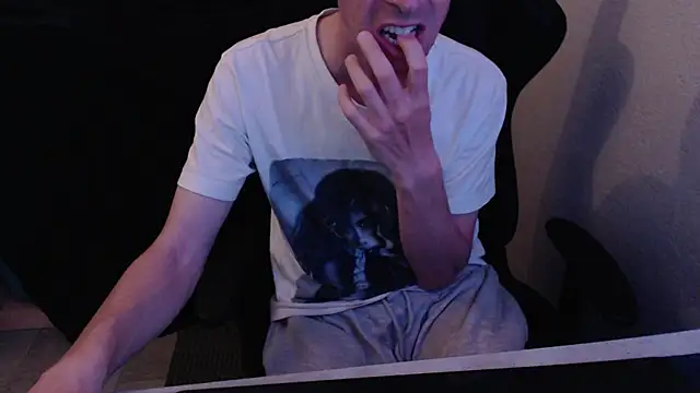 sakiramissy online show from 04-12-26, 08:03