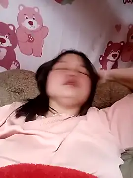 XoiXoi232 online show from 02-18-26, 03:46