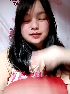 XoiXoi232 online show from 03-04-26, 09:37