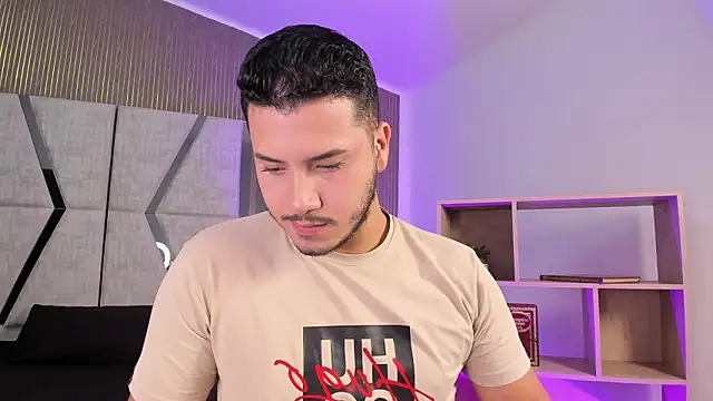 Axel grey  online show from 02-12-26, 12:55