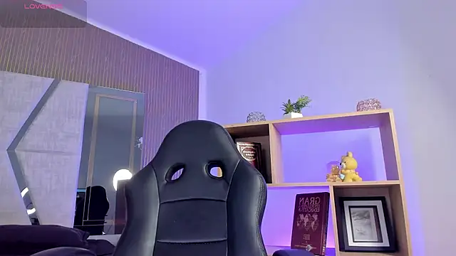 Axel grey  online show from 04-03-26, 12:47