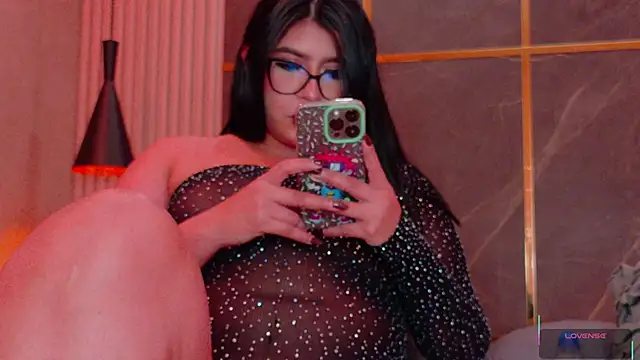 SophiieEvanss online show from 03-12-26, 04:40