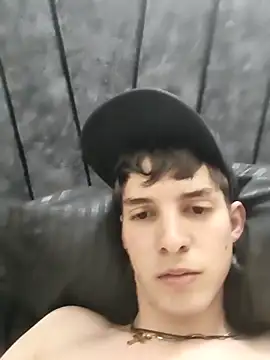 Jheampiiero online show from 10-26-25, 06:58