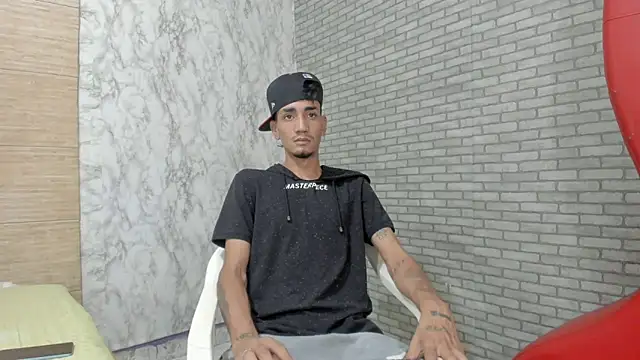 Sexvergon 26 online show from 11-17-25, 07:52