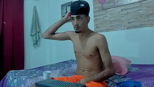 Sexvergon 26 online show from 11-27-25, 08:00