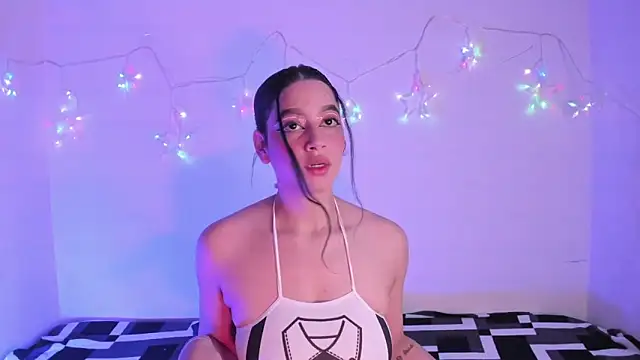 Megan Luxe online show from 02-15-26, 05:15